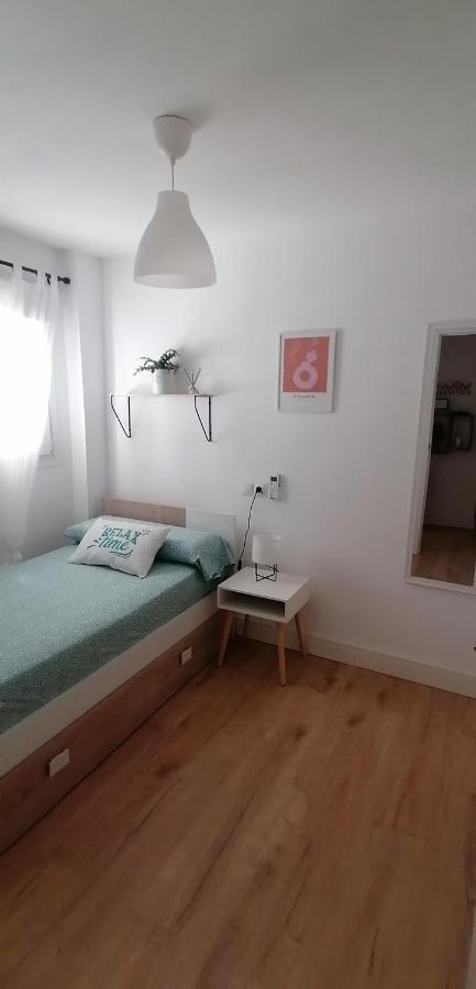 El Palo Cosy, 200 M From The Beach Daire Málaga Dış mekan fotoğraf
