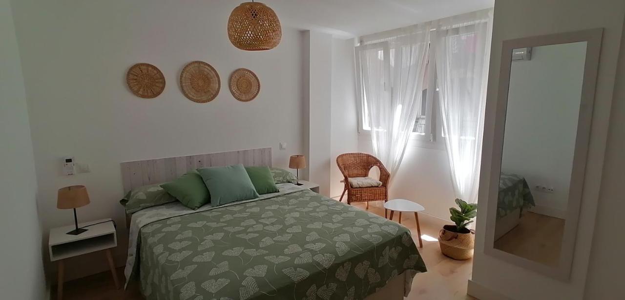 El Palo Cosy, 200 M From The Beach Daire Málaga Dış mekan fotoğraf