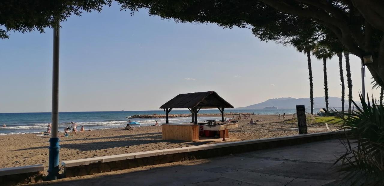 El Palo Cosy, 200 M From The Beach Daire Málaga Dış mekan fotoğraf