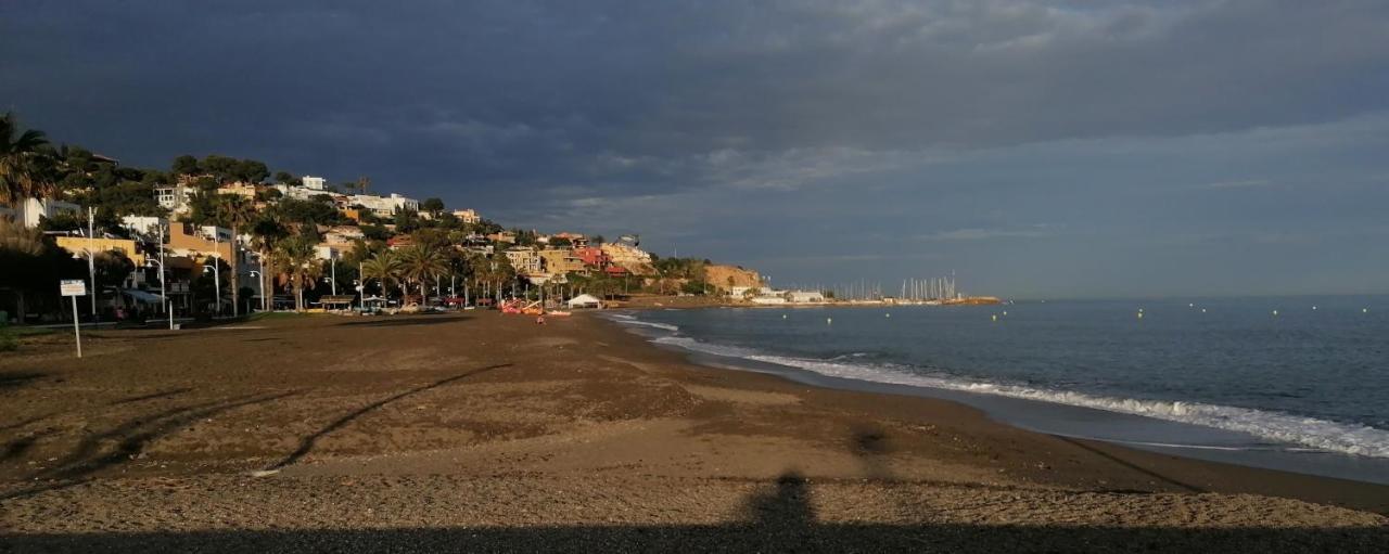 El Palo Cosy, 200 M From The Beach Daire Málaga Dış mekan fotoğraf