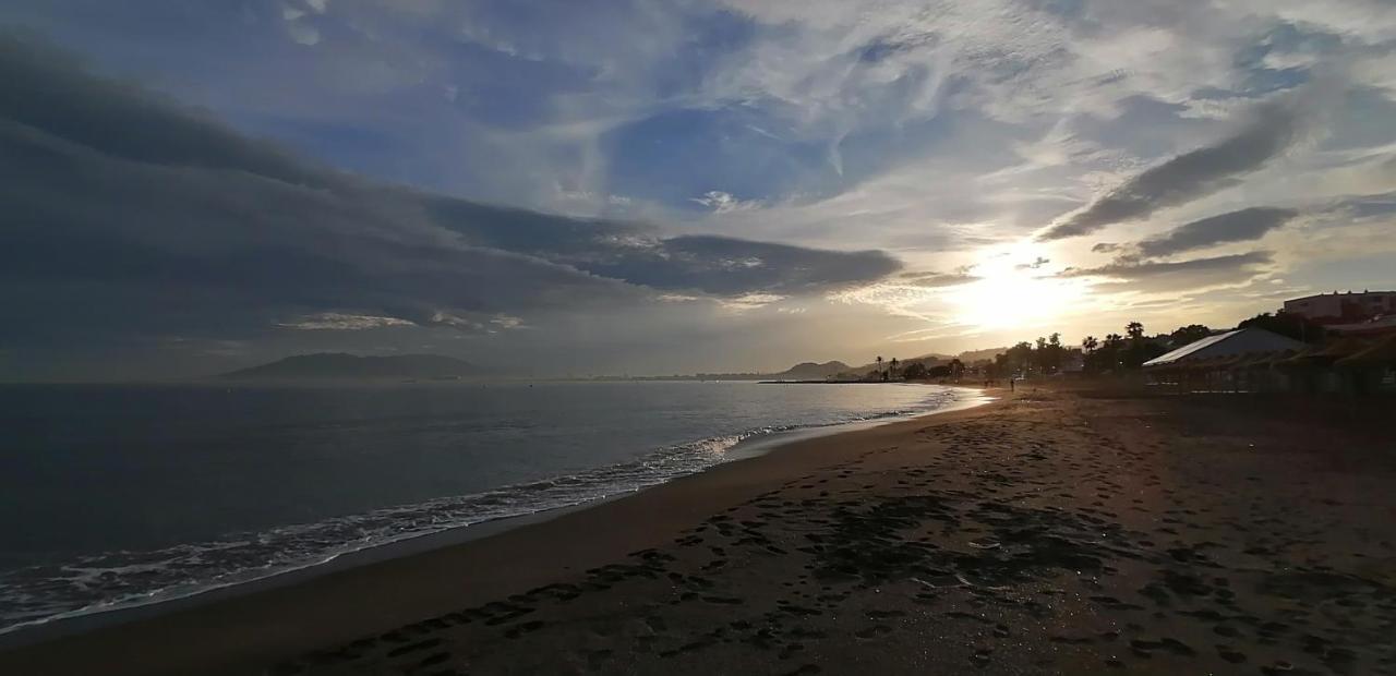 El Palo Cosy, 200 M From The Beach Daire Málaga Dış mekan fotoğraf